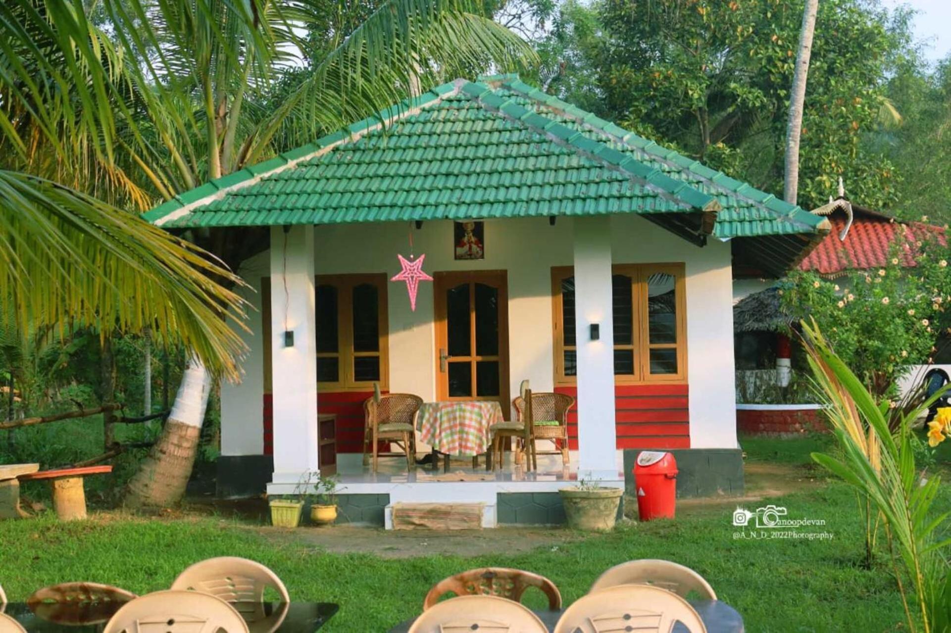 Lake Homes Varkala Bagian luar foto