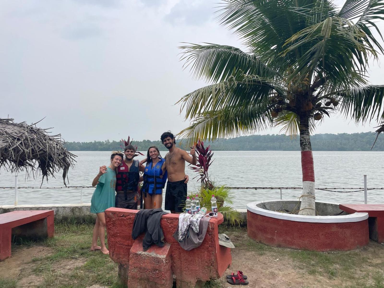 Lake Homes Varkala Bagian luar foto