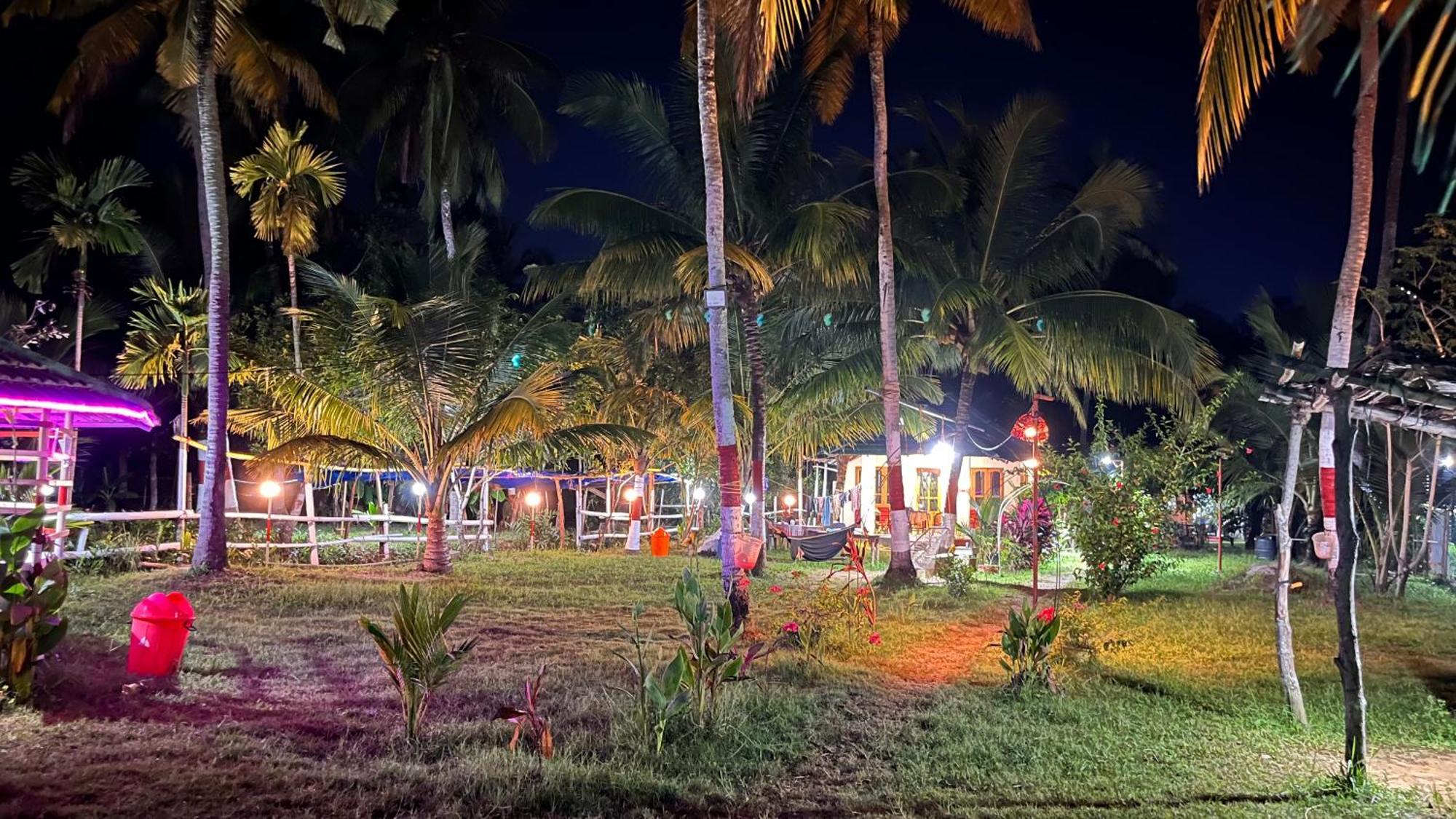 Lake Homes Varkala Bagian luar foto