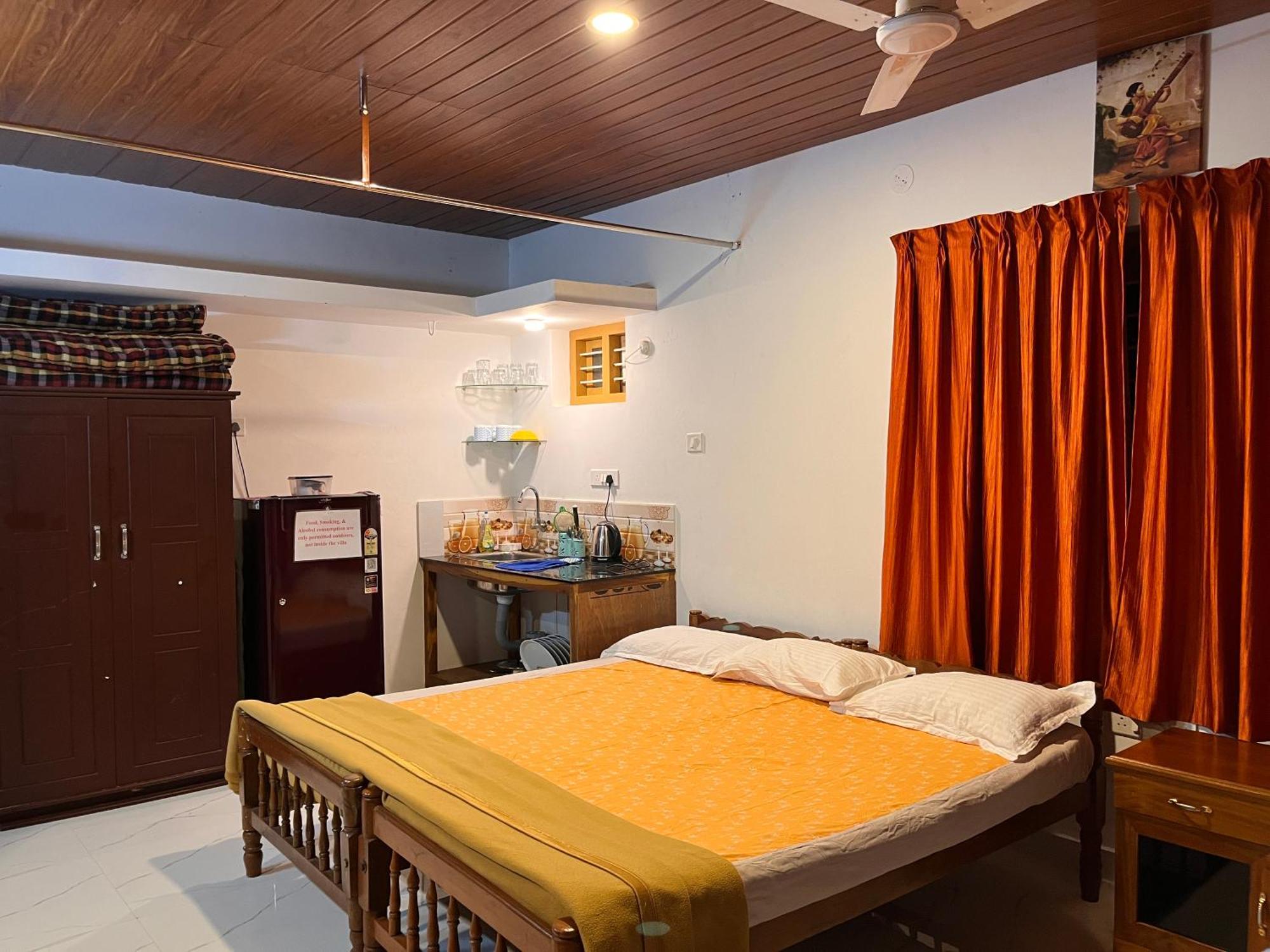 Lake Homes Varkala Bagian luar foto