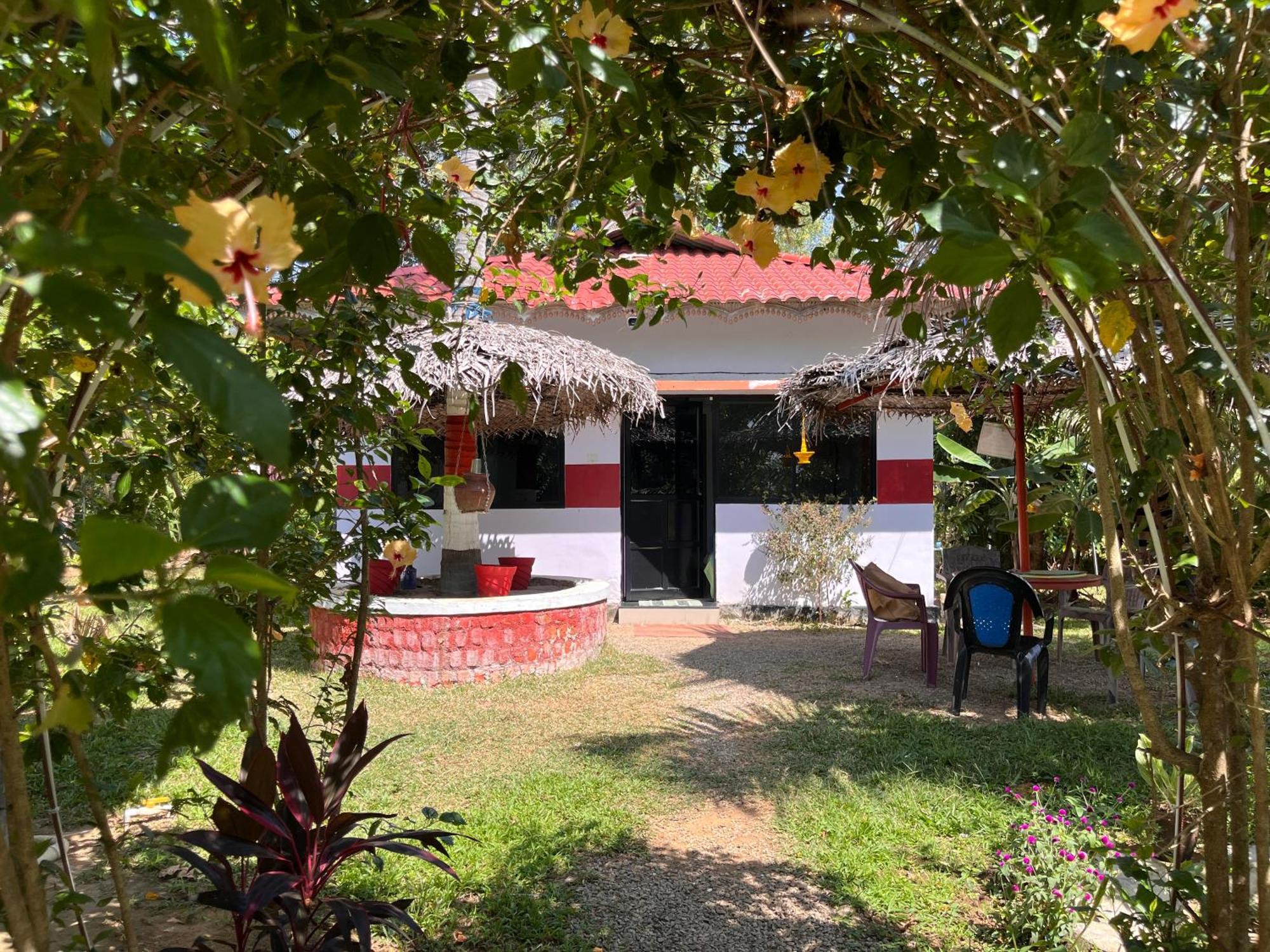 Lake Homes Varkala Bagian luar foto
