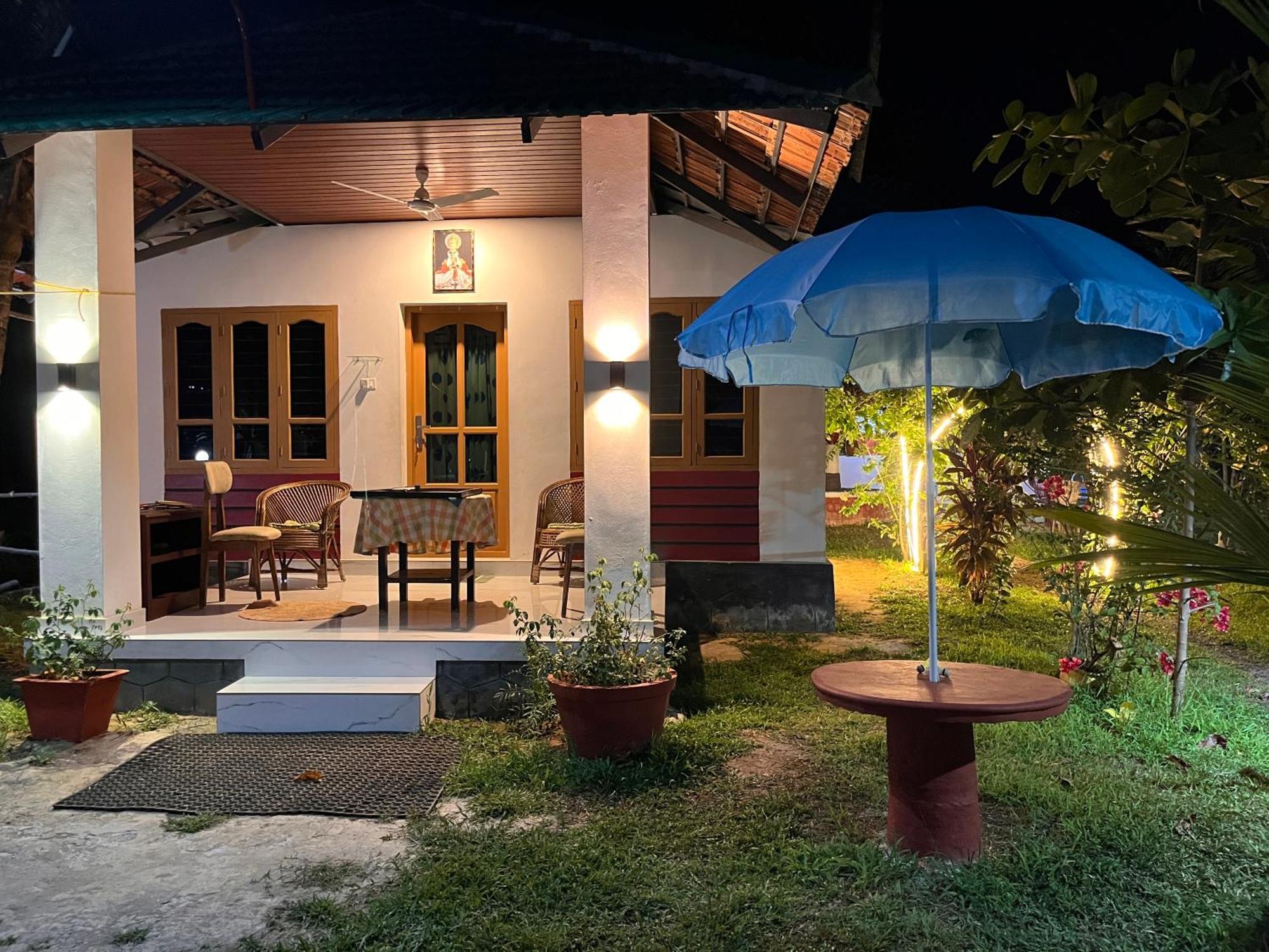 Lake Homes Varkala Bagian luar foto